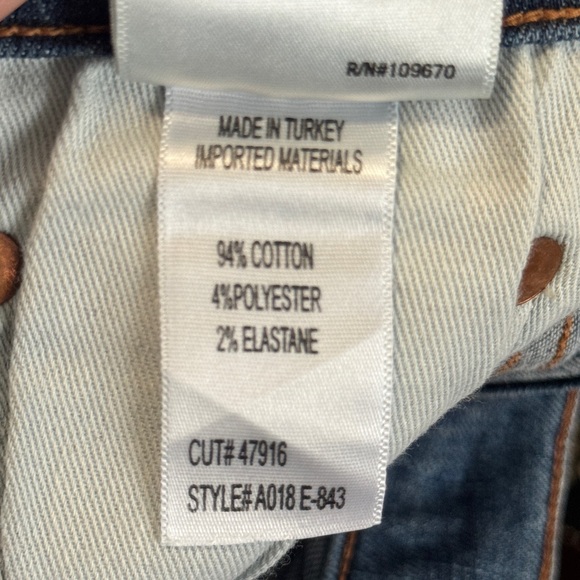 Agolde distressed look Size 30 GUC - Picture 5 of 5